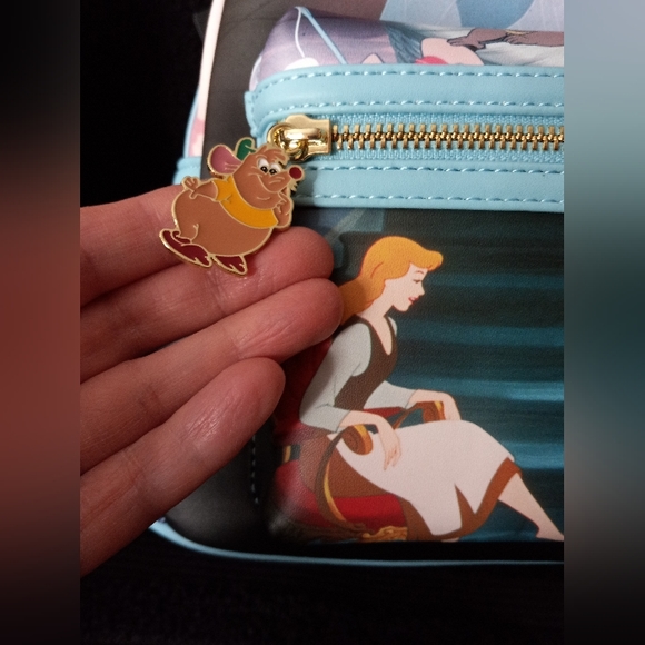 Cinderella scenes Loungefly mini backpack - Picture 2 of 8